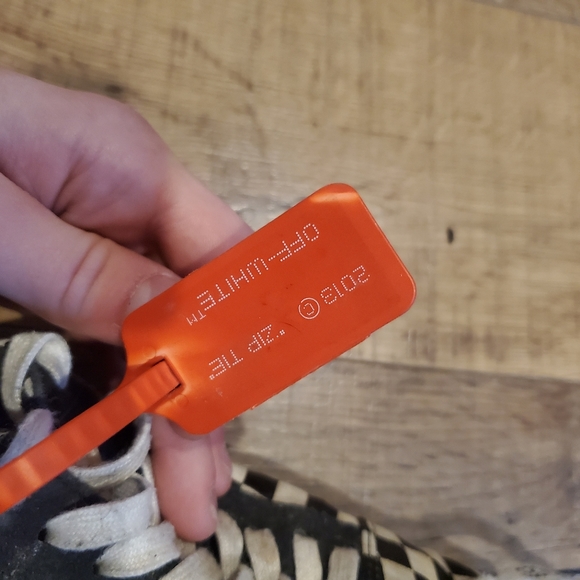 OFF-WHITE VULC LOW - Checker Black & White | Size US 10 Eur 43 - Slightly Worn - Picture 7 of 10